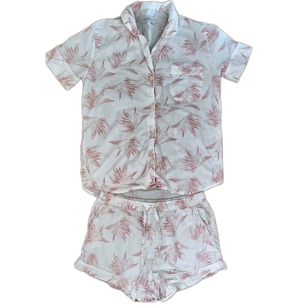 Women's Short-Sleeve Two-Piece Pajama Set - White with Pink Leaf Print